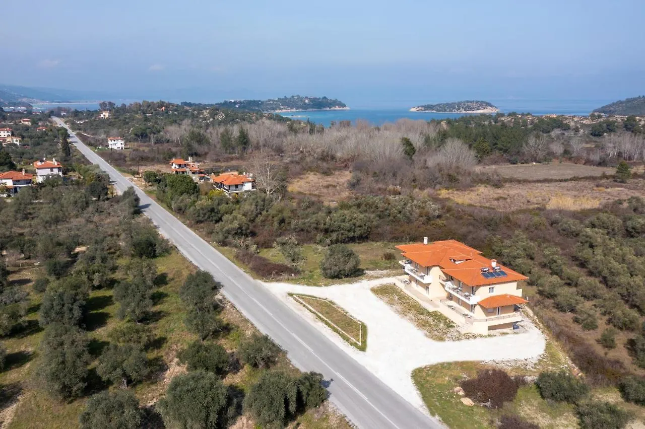 Les Oliviers - Studios & Apartments Vourvourou